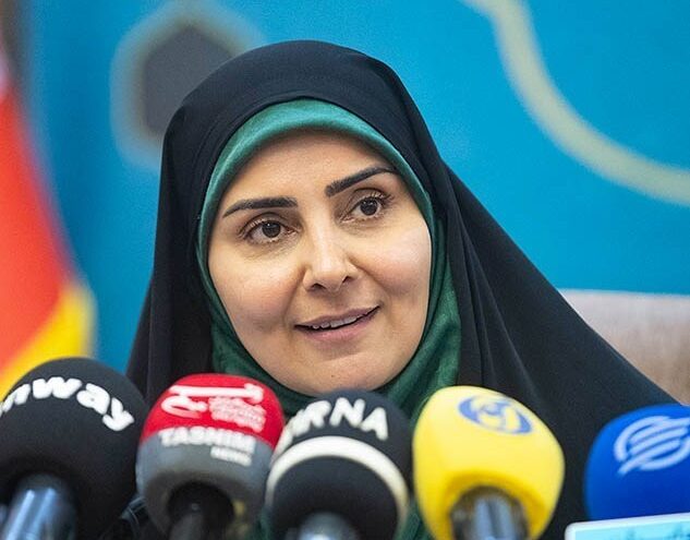تاکید وزیر راه بر تکمیل پروژه راه‌آهن شهرکرد- سفیددشت- مبارکه- اصفهان