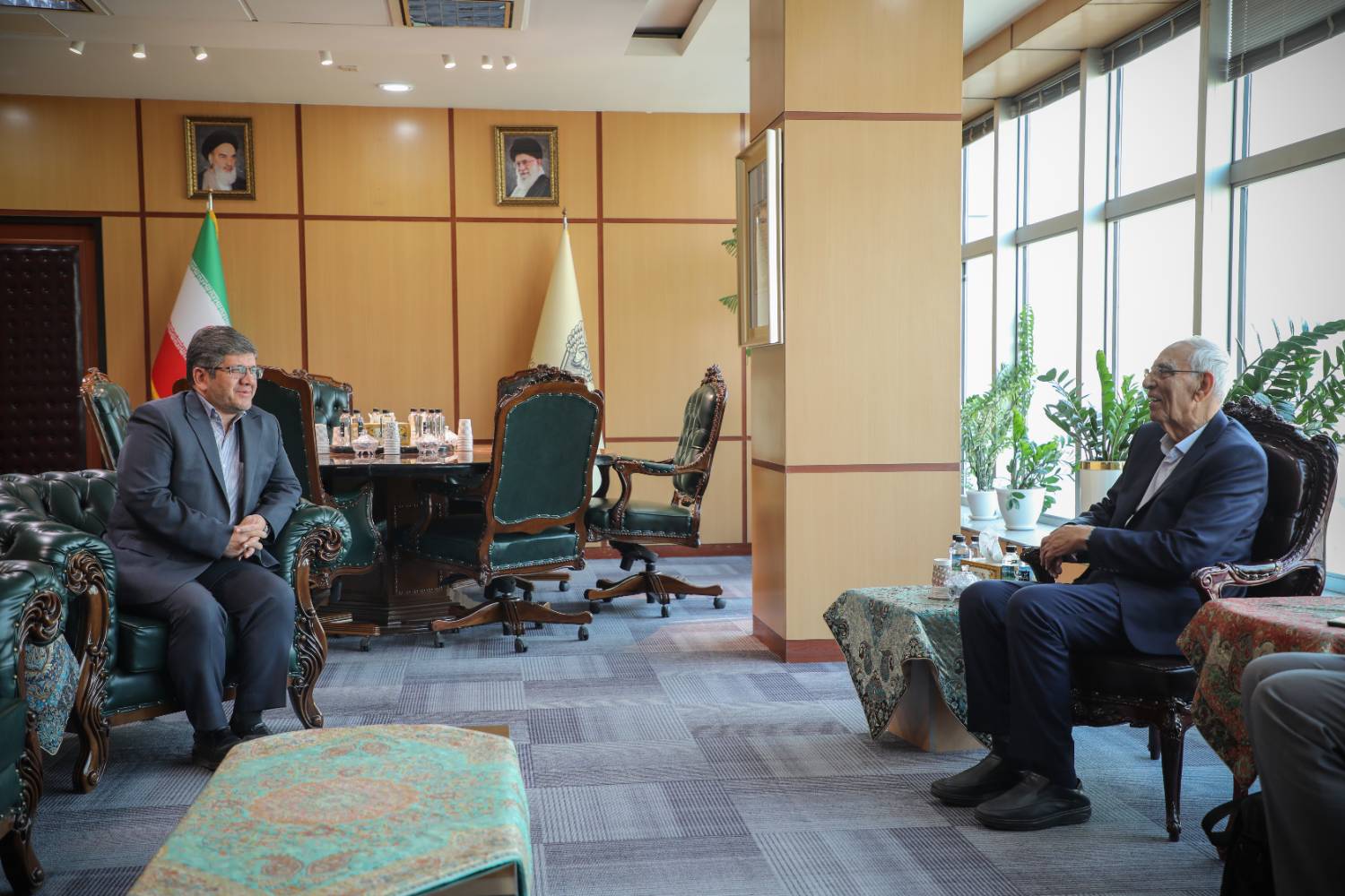 نقش کلیدی خیرین در تقویت همبستگی اجتماعی و ترویج روحیه مسئولیت‌پذیری در جامعه