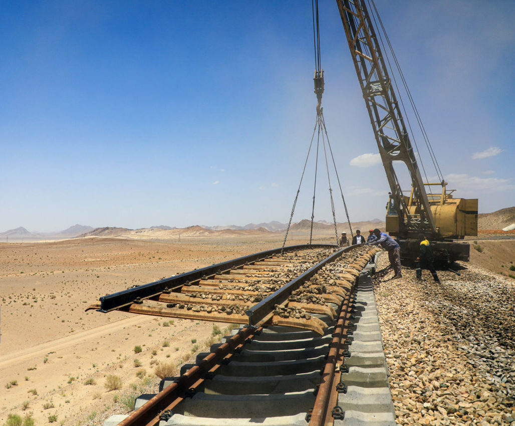 اجرایی شدن طرح اتصال شهرک صنعتی شکوهیه قم به راهآهن در بهمن ماه