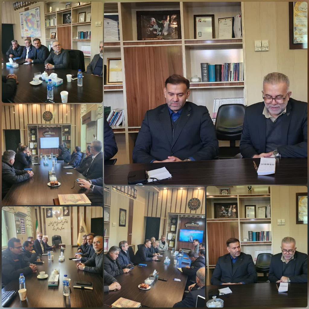 مدیرکل مرکز آموزش‌های تخصصی ریلی راه‌آهن کشور از راه‌آهن منطقه اراک بازدید کرد